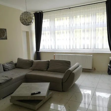 Διαμέρισμα Civrilli 5 Zi/wohnung Teuchern